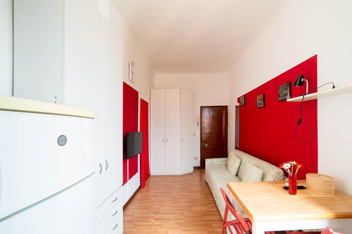 Hbhall Navigli 21 Milánó Kültér fotó